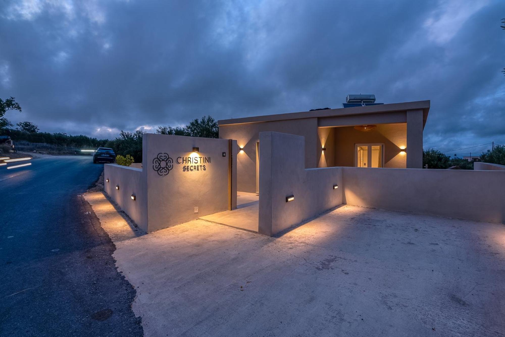 Christini Secrets Villa Platanos  ภายนอก รูปภาพ